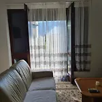 Apartman Apple - Private Garage