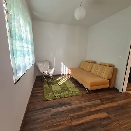 Apple - Private Garage Διαμέρισμα *